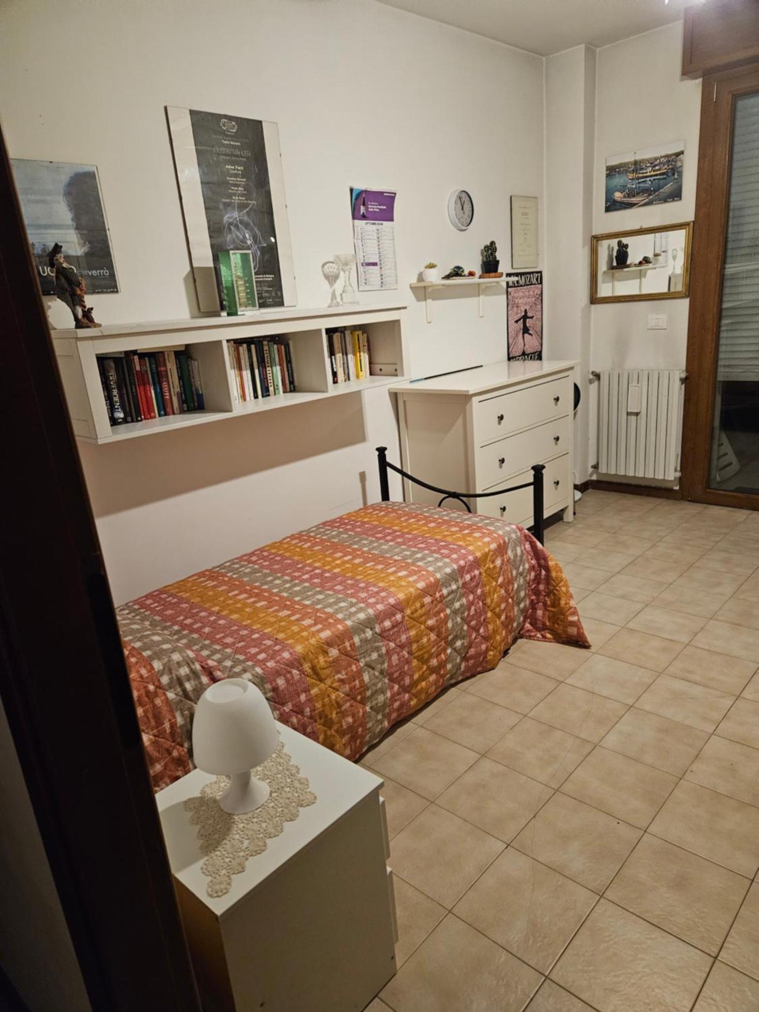 Stanza In Appartamento Privato Zona San Vitale Bologna Eksteriør bilde